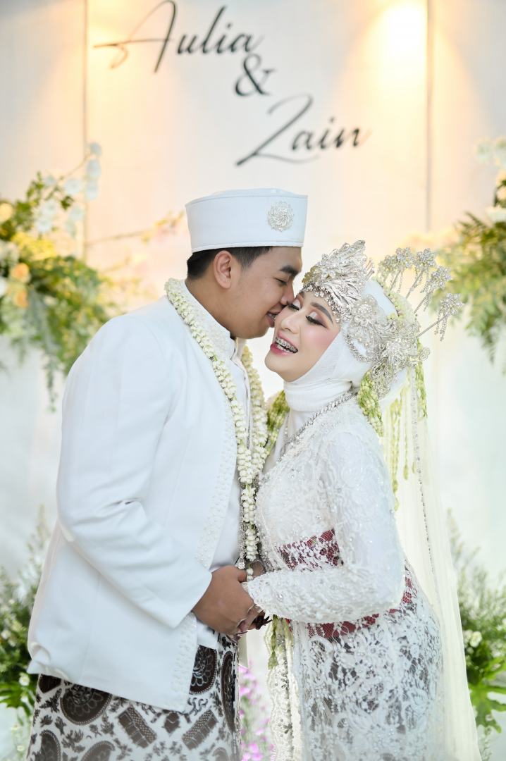 https://Zainaul.webnikah.com/dirmember/00000027/Aulia12/photo-265490-311016-l-202409140838.jpg